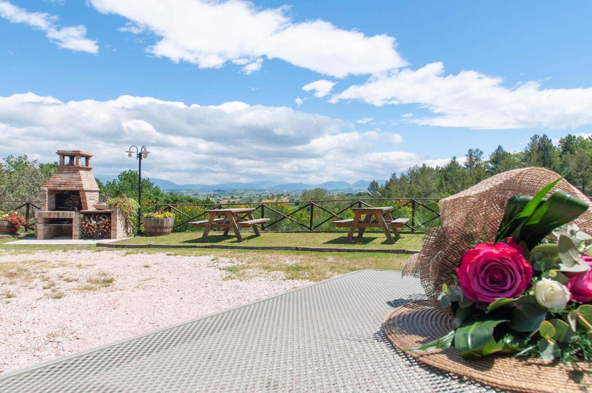 Agriturismo Molino Verde Montecchio  Bagian luar foto